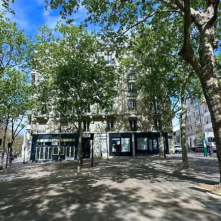 Apartment 1637 - Cosy Retreat In Olympic Games 2024